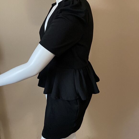 NWT Fashion Nova Black Peplum Dress - Size:1X - Picture 12 of 16